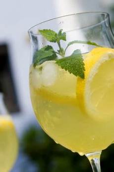 Minted Lemonade