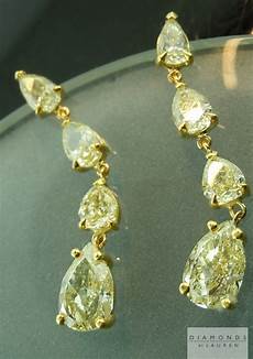 Pear Lite And Natural Stones