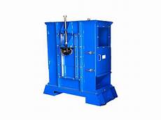 Flat-Bottomed Hopper