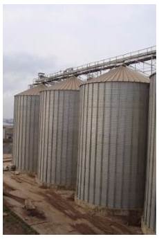 Flat-Bottomed Hopper