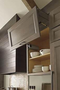 Lift Door