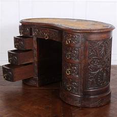 Shaped Corner